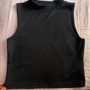 black crop top